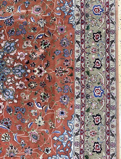 27037919e - Täbriz fein(50 Raj), Persien, Ende 20.Jhd, Korkwolle mit Seide, ca. 304 x 200 cm, ca. ...