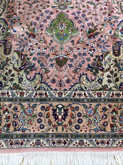 27037920b - Täbriz fein(40 Raj), Persien, Mitte 20.Jhd,Korkwolle auf Baumwolle, ca. 304 x 191 cm, ...