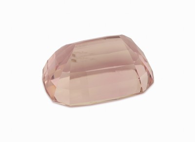 27037947b - Loser Kunzit, ca. 70.53 ct, Fantasie -Treppenschliff, intensive schöne Farbe, 28.00x ...