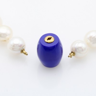 27037980a - Süßwasserzuchtperlenkette mit Lapislazuli- wechselschließe, GG 585/000, unrunde, ...