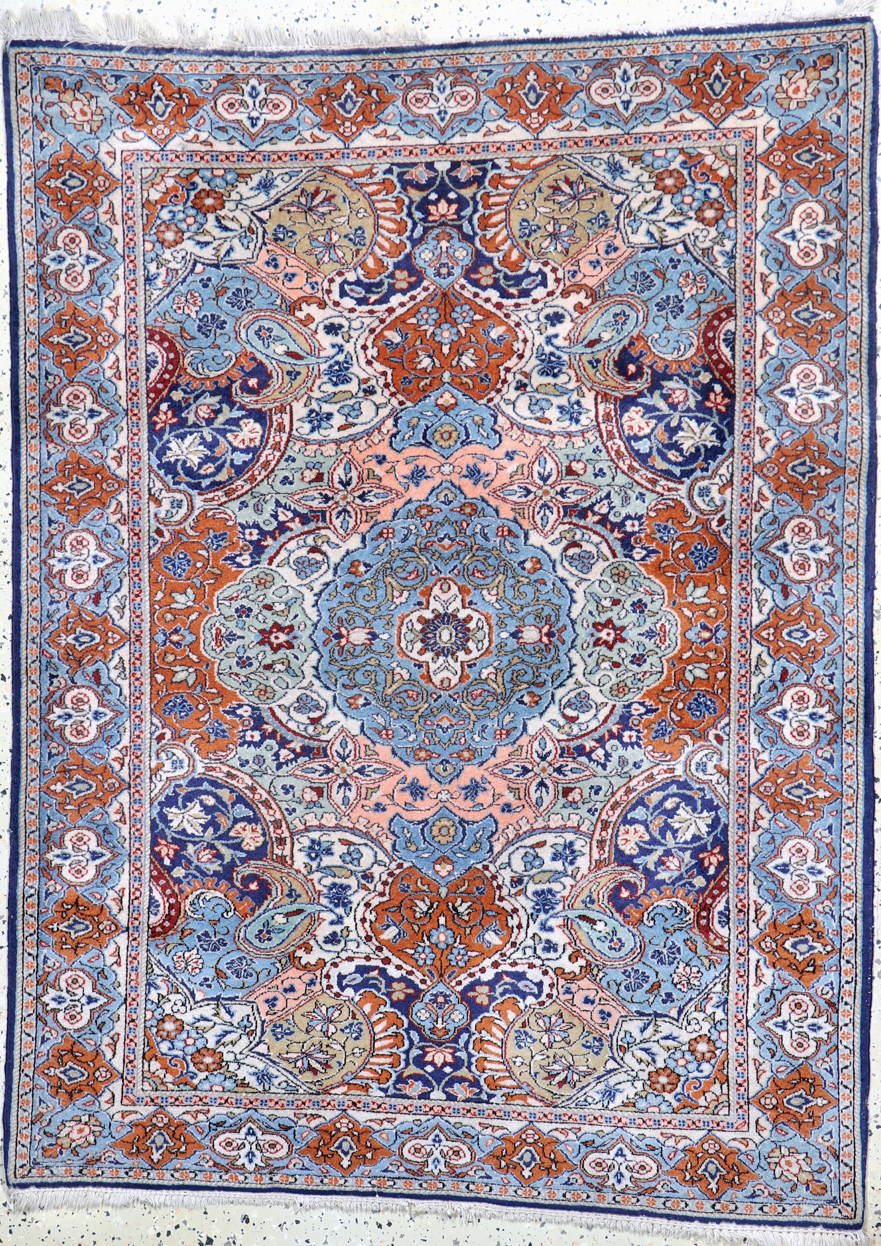 Sarogh fein, Persien, Mitte 20.Jhd, Korkwolle auf Baumwolle, ca. 151 x 112 cm, EHZ: 2