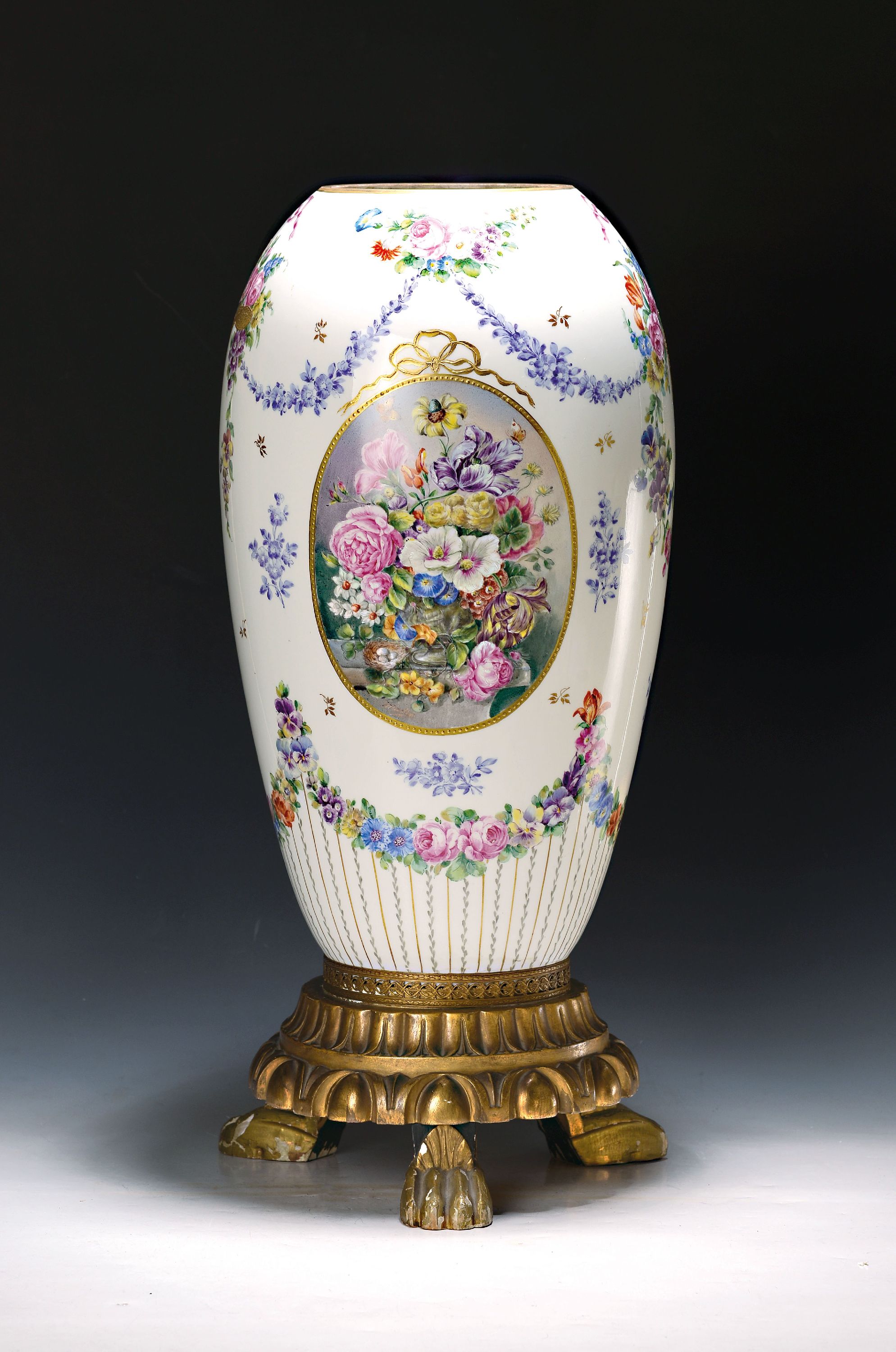 Image 27038216 - Sehr große Vase, KPM Berlin, um 1910, Porzellan Hausmalerei, in Kartusche feines ...