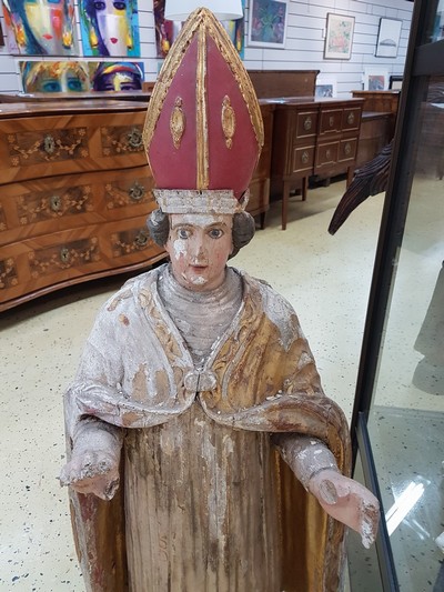 27038240b - Skulptur eines Bischof, 2. Hälfte 18. Jh., Lindenholz geschnitzt, bunt gefaßt, ...