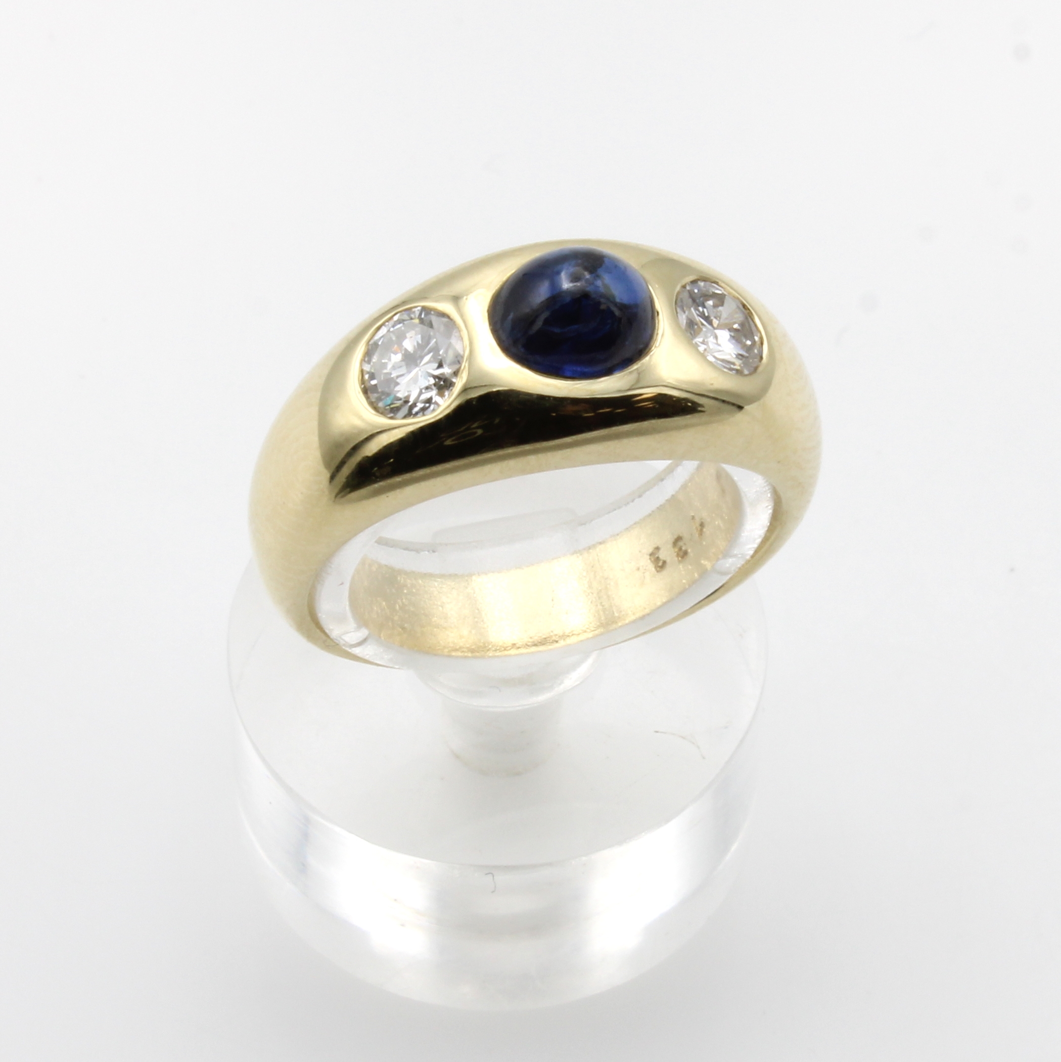 Image 27038443 - Massiver Bandring mit Saphircabochon und Brillanten, GG 585/000, Saphir ca. 1.33 ct, 2 ...