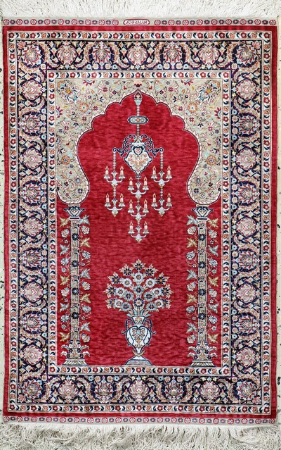 Image Hereke Seide fein Türkei, signiert´Özipek´,Ende 20.Jhd, reine Naturseide, ca. 93 x 63 ...