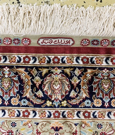 27039142c - Hereke Seide fein Türkei, signiert´Özipek´,Ende 20.Jhd, reine Naturseide, ca. 93 x 63 ...