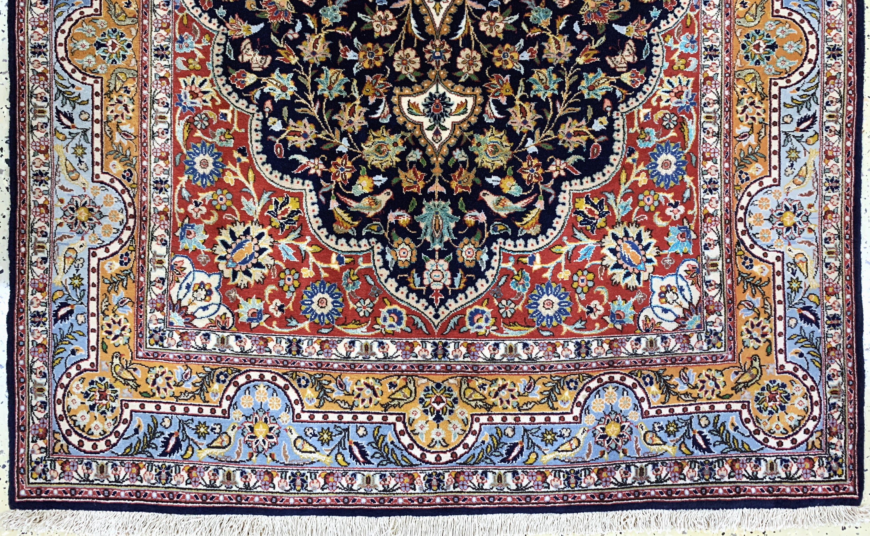 Detail c: Teheran kork fein, sign., Persien, Mitte 20.Jhd. Korkwolle mit Seide, ca. 222 x 135 cm, EHZ: 1-2