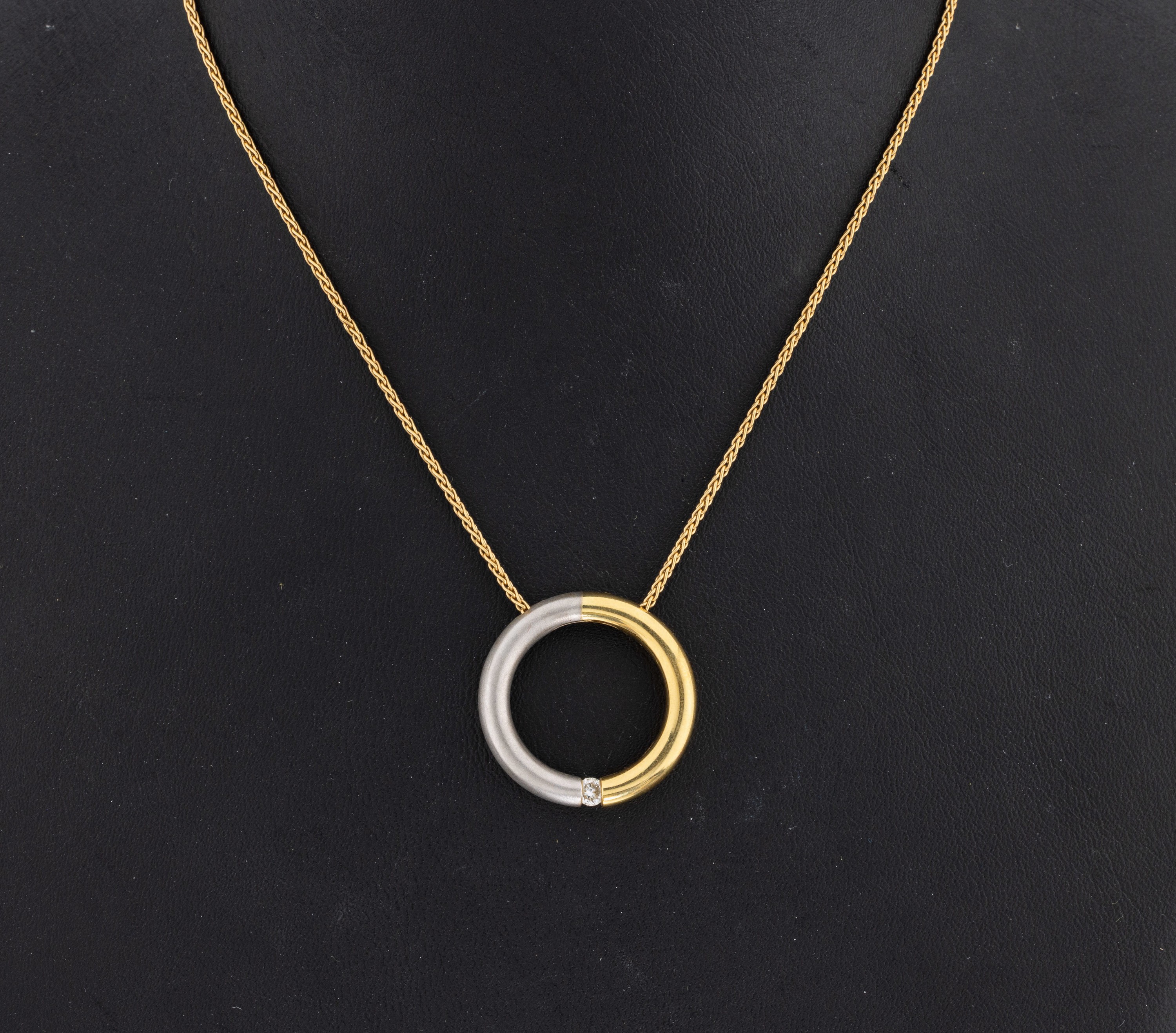 Image 27039262 - 18 kt Gold Brillant-Anhänger, GG 750/000 und Platin, kreisförm. Anhänger mit ...