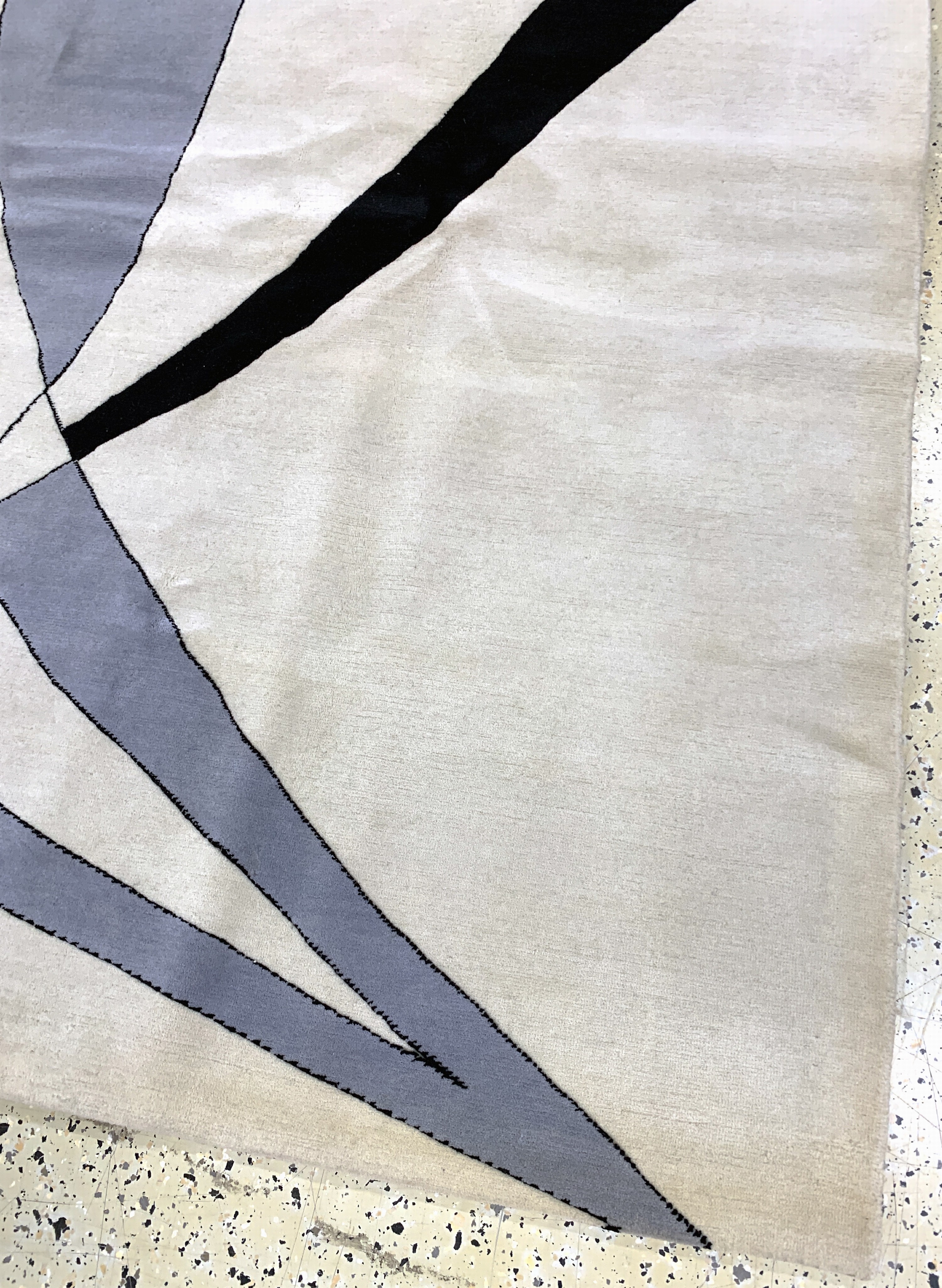 Detail d: Colani fein sign., Ende 20.Jhd., Korkwolle,ca. 300 x 202 cm, EHZ: 2, reinigungsbedürftig