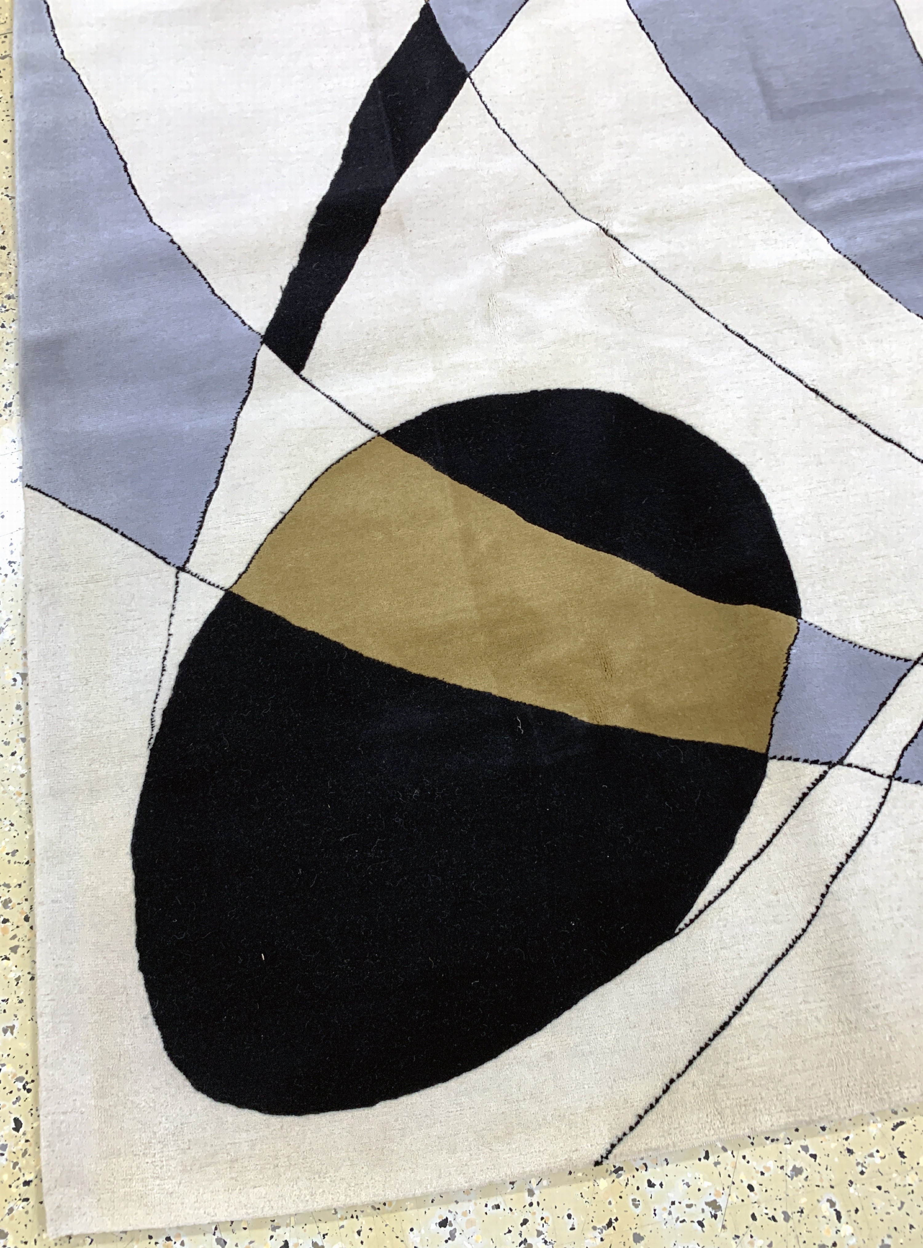 Detail e: Colani fein sign., Ende 20.Jhd., Korkwolle,ca. 300 x 202 cm, EHZ: 2, reinigungsbedürftig