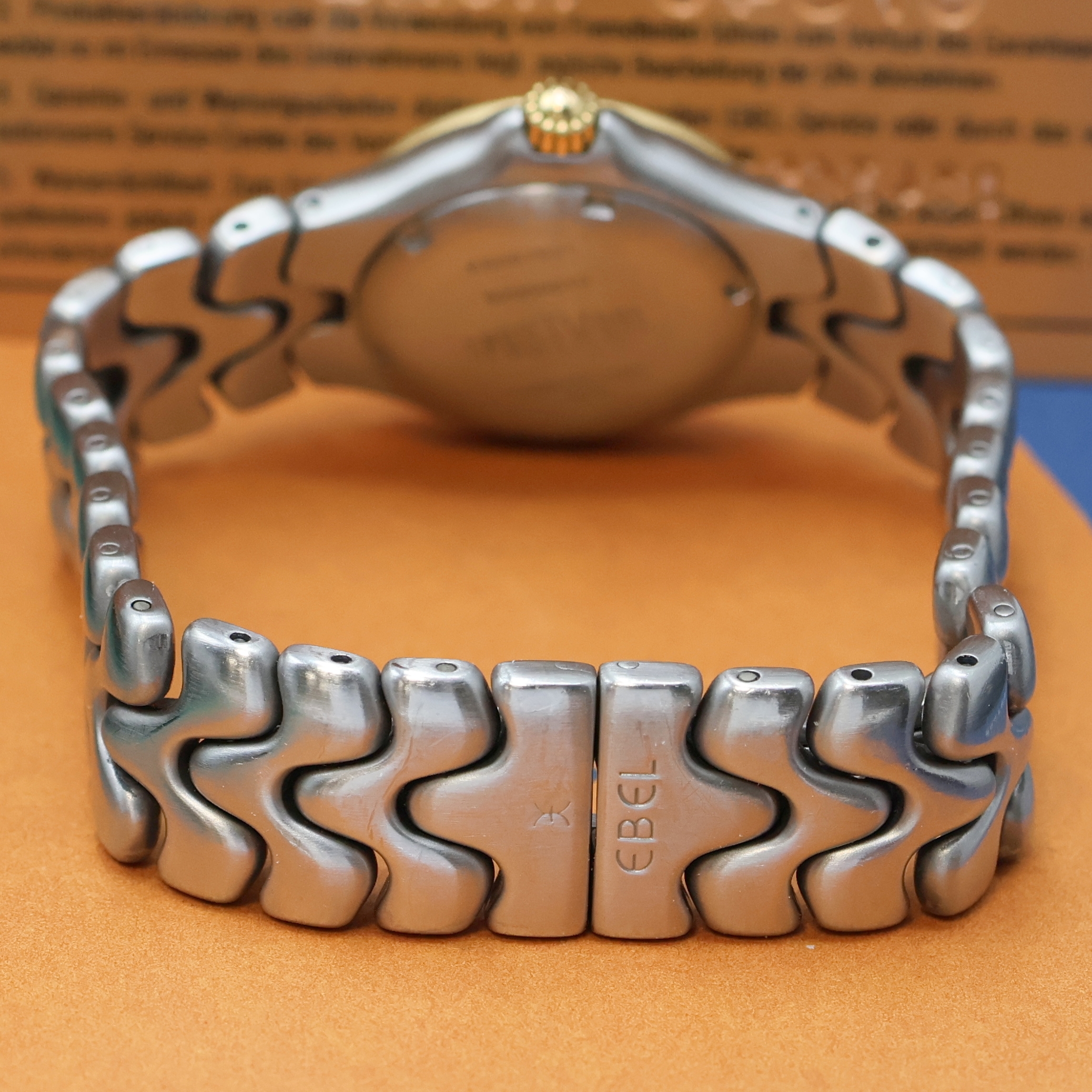 Detail c: EBEL Damenarmbanduhr Sportwave Referenz 6087621, Schweiz lt. beil. Pap. verk. 08/1999, quarz, Edelstahl/Gold komb. inkl. Gliederband u. dopp. ...