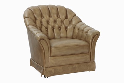 Image Sessel, nach engl. Vorbild, hellbraunes Rindsleder, Rücken u. Armlehnen genoppt u. ...