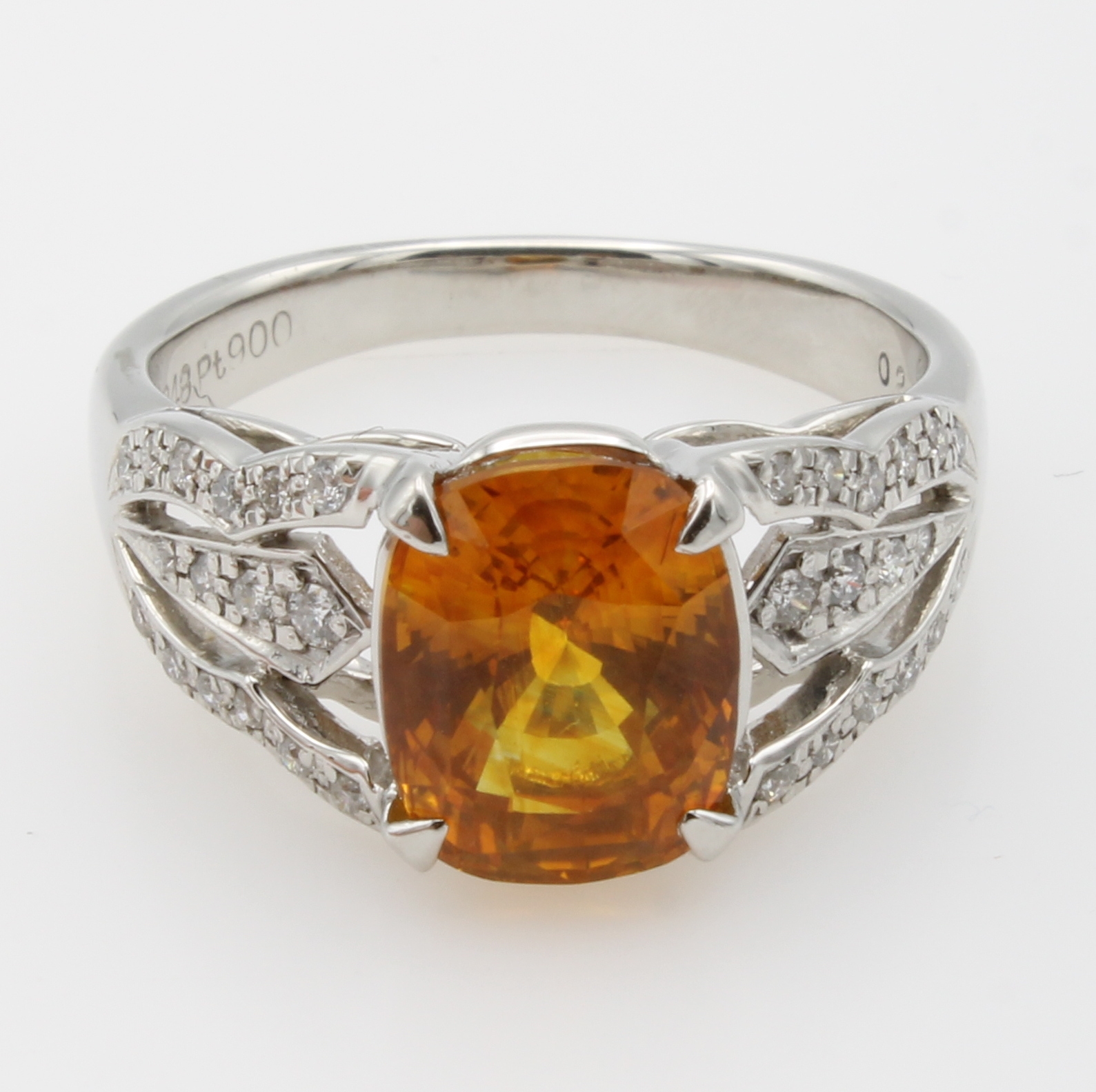 Image 27039802 - Ring mit Saphir und Brillanten, 900er Platin, orangef. Saphir ca. 4.34 ct, Brill. zus. ...