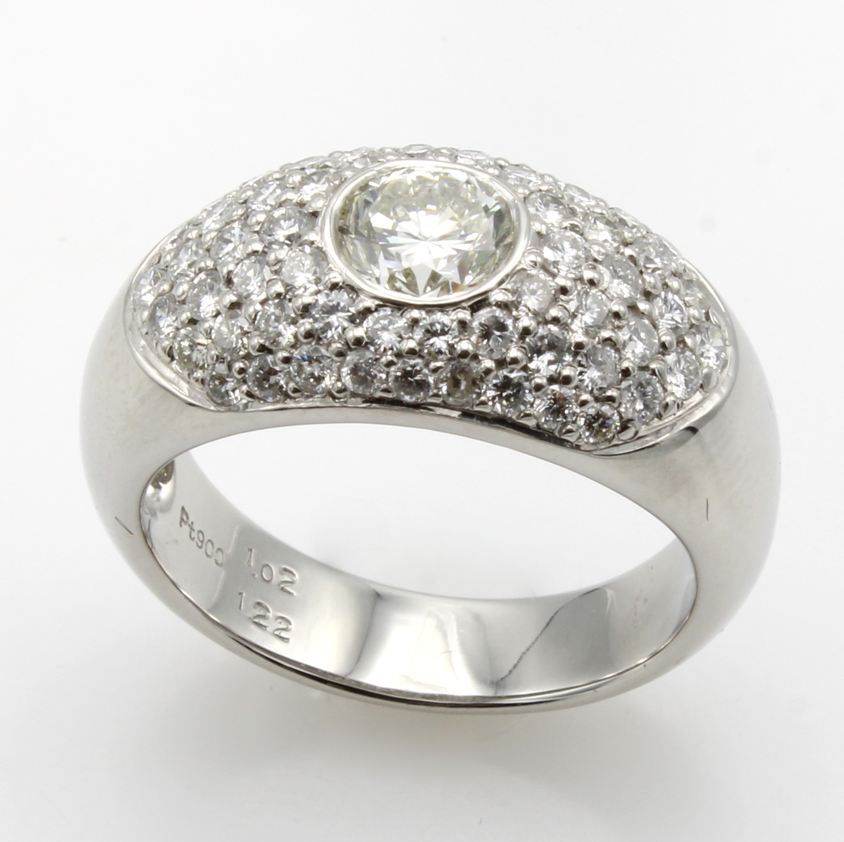 Image 27039803 - Ring mit Brillantsolitär und Brillanten, 900er Platin, Brill. ca. 1.02 ct get.Weiß/si ...