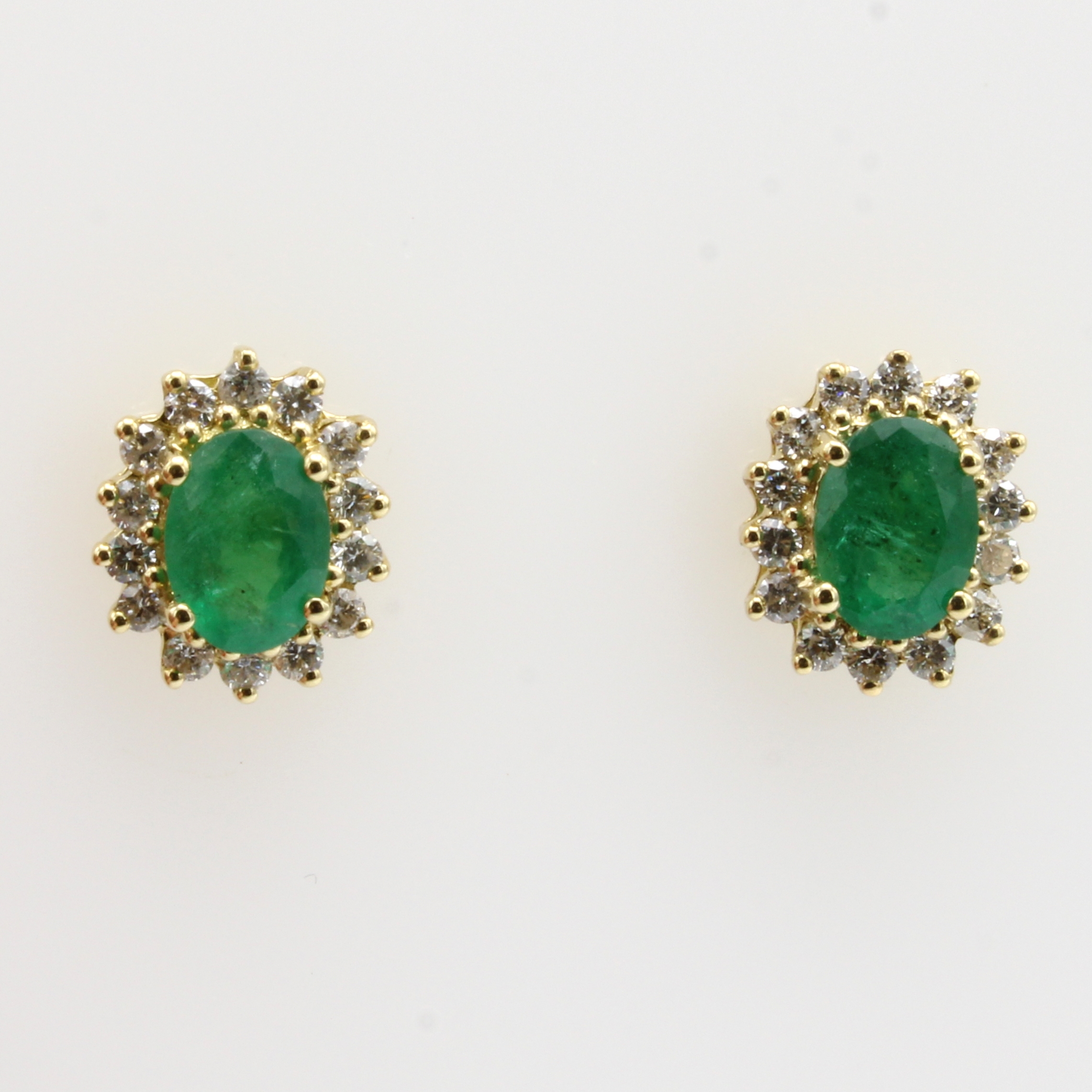 Image 27039808 - Paar Ohrstecker mit Smaragden und Bril- lanten, GG 750/000, 2 Smaragde zus. ca. 1.52ct ...