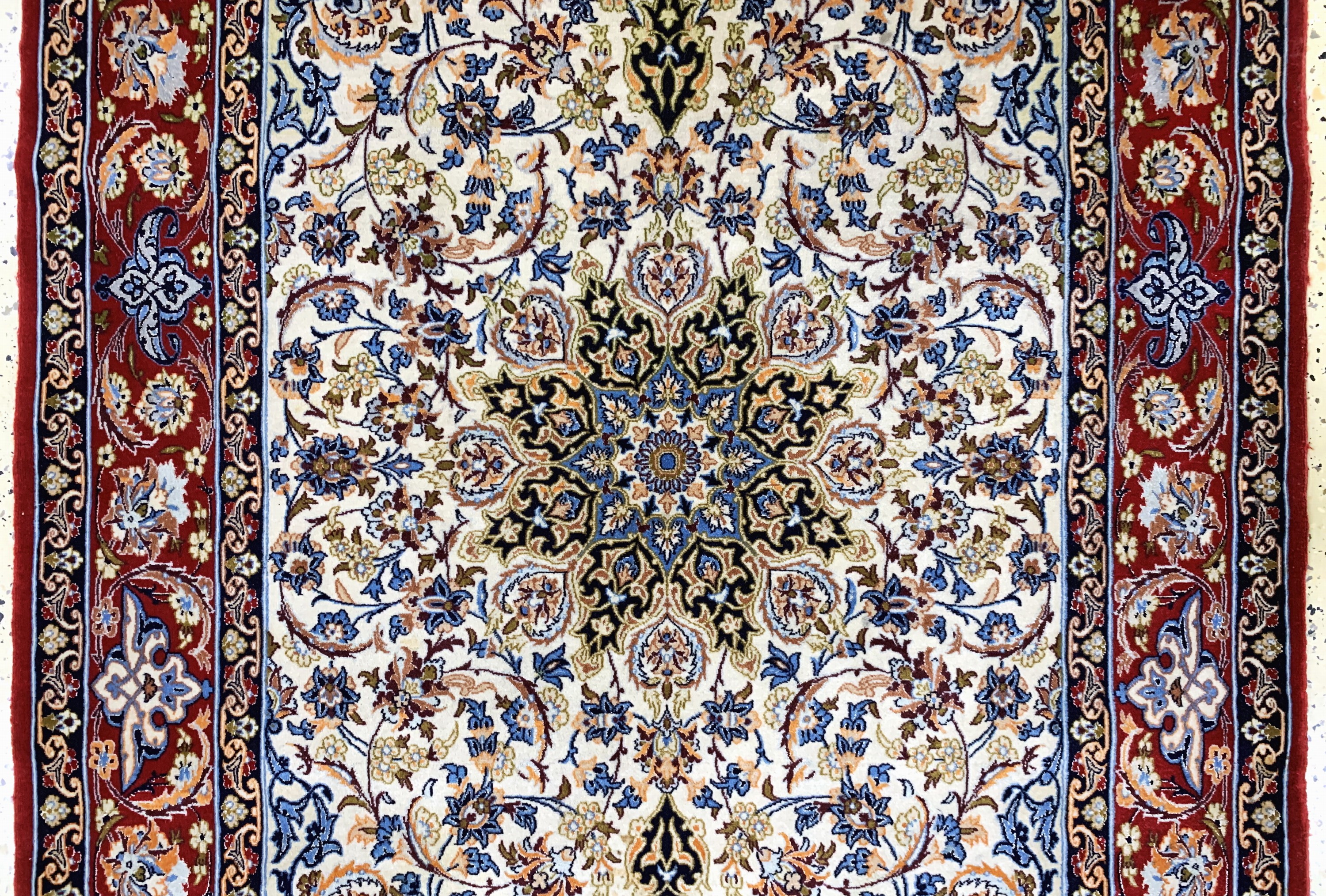 Detail b: Esfahan fein, Persien, Ende 20.Jhd, Korkwolle mit und auf Seide, ca. 175 x 109 cm,EHZ: 2