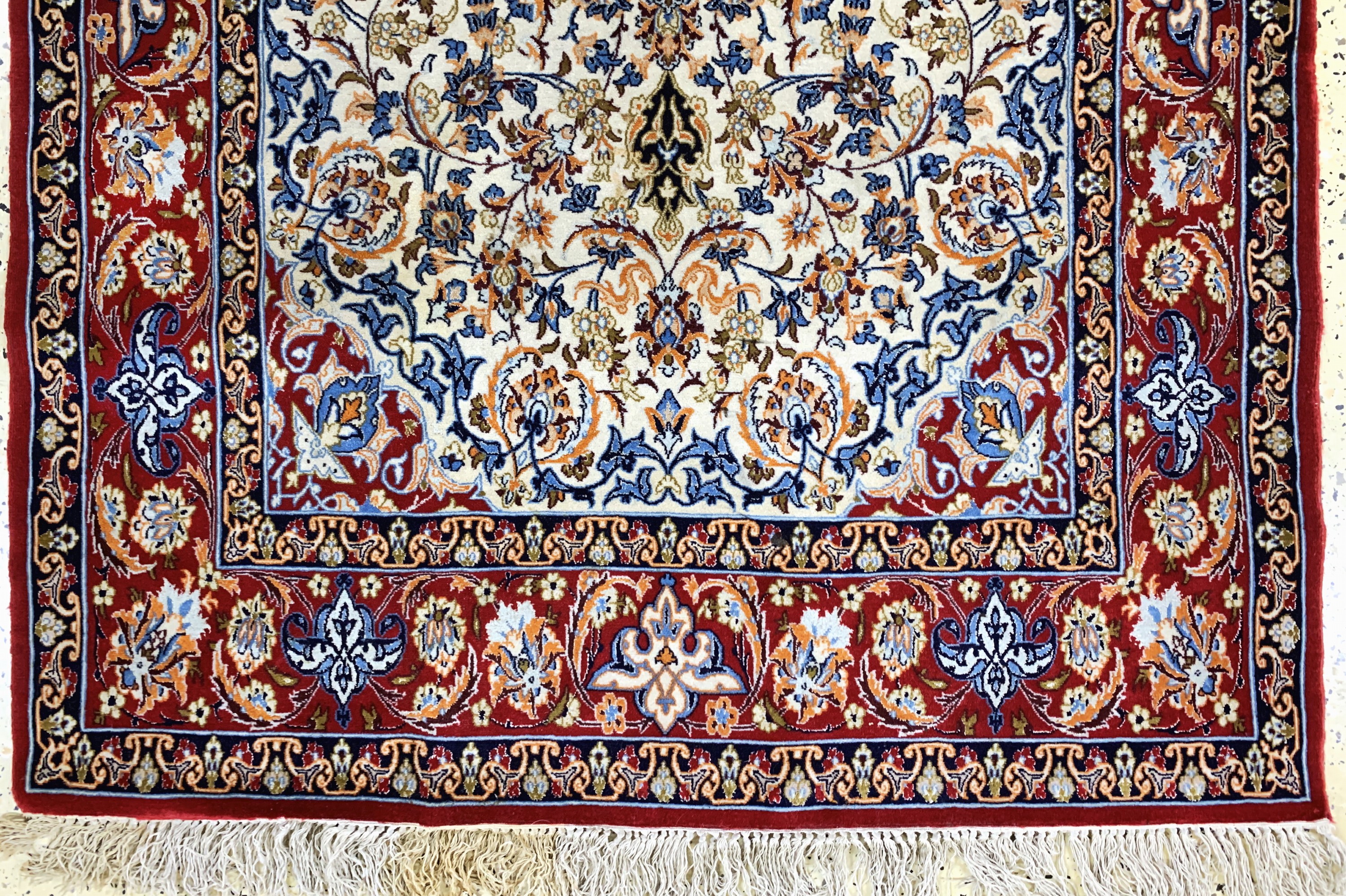 Detail c: Esfahan fein, Persien, Ende 20.Jhd, Korkwolle mit und auf Seide, ca. 175 x 109 cm,EHZ: 2