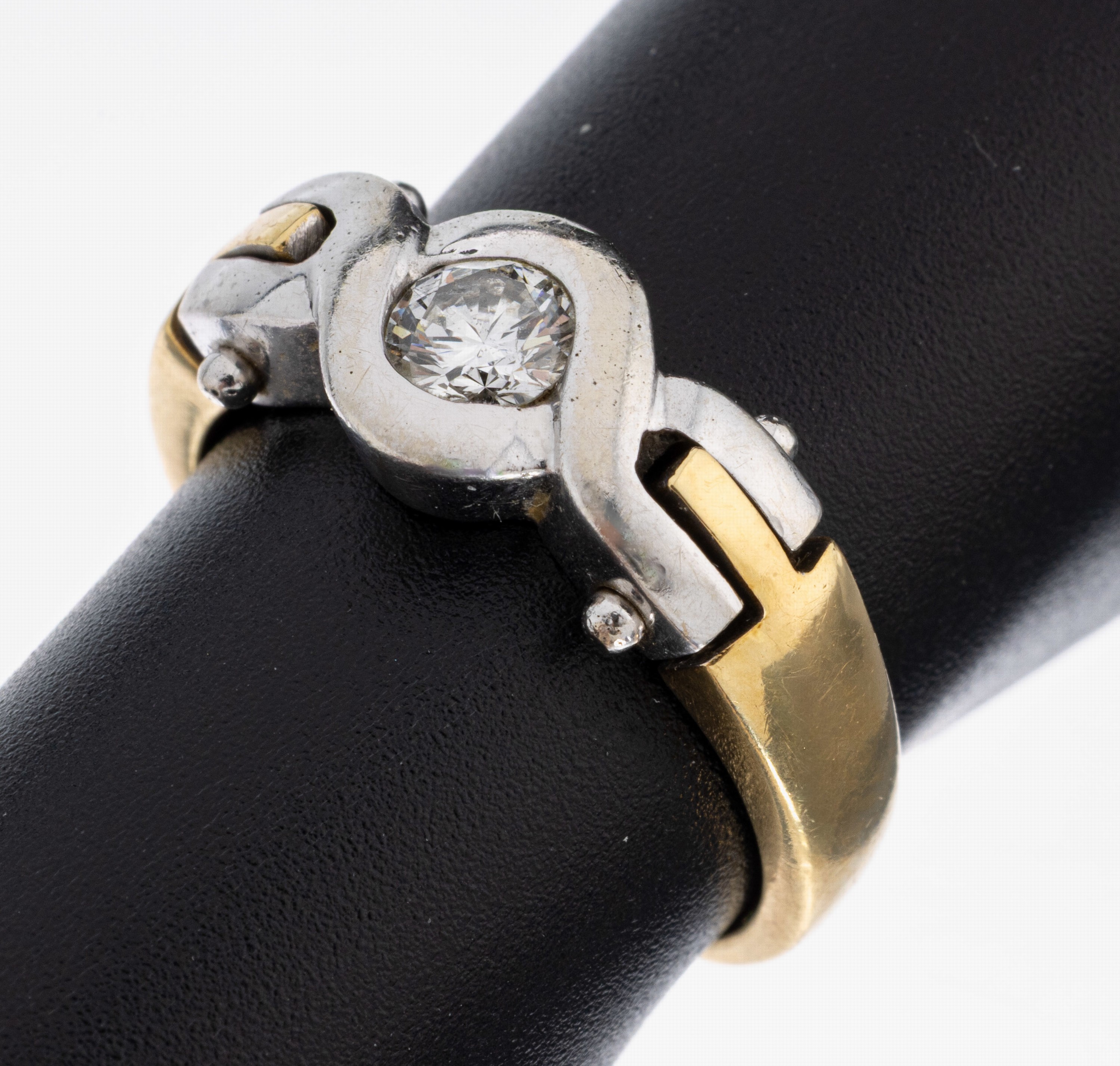 Image 27039835 - 14 kt Gold Brillant-Ring, GG/WG 585/000, Brillant ca. 0.21 ct (grav.) Weiß/p, RW 49, ...