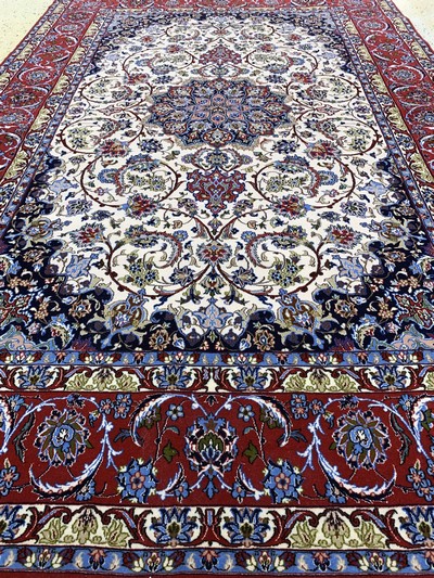 27039829f - Esfahan fein, Persien, Ende 20.Jhd, Korkwolle mit und auf Seide, ca. 240 x 155 cm,EHZ: ...