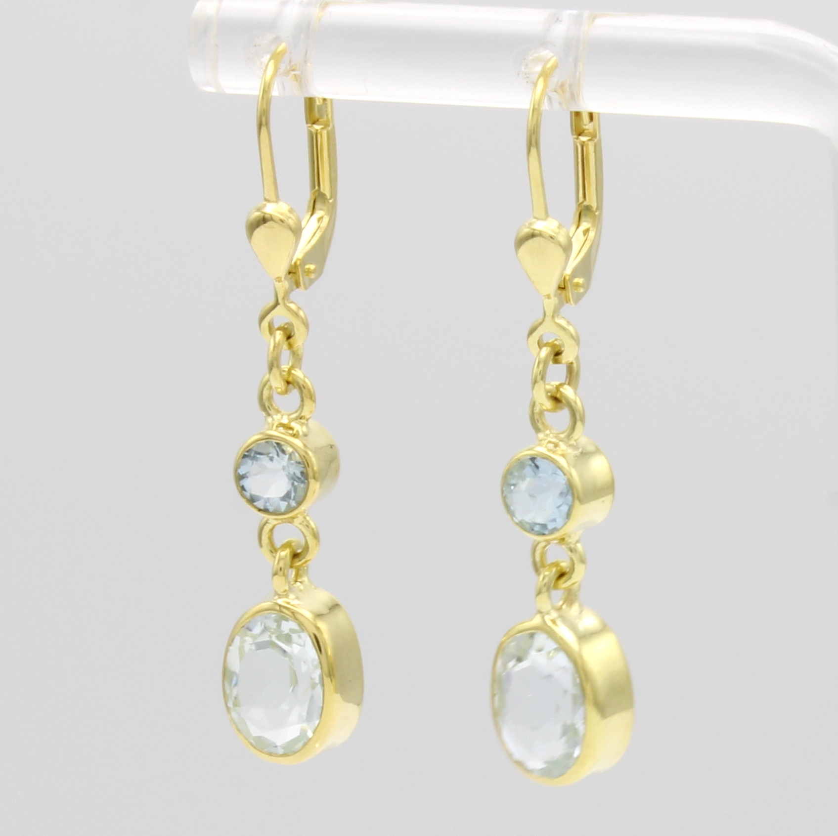 Image 27040711 - Paar Ohrgehänge mit Aquamarinen, GG 585/000, 2 runde u. 2 ovale Aquamarine zus. ca. 3 ...