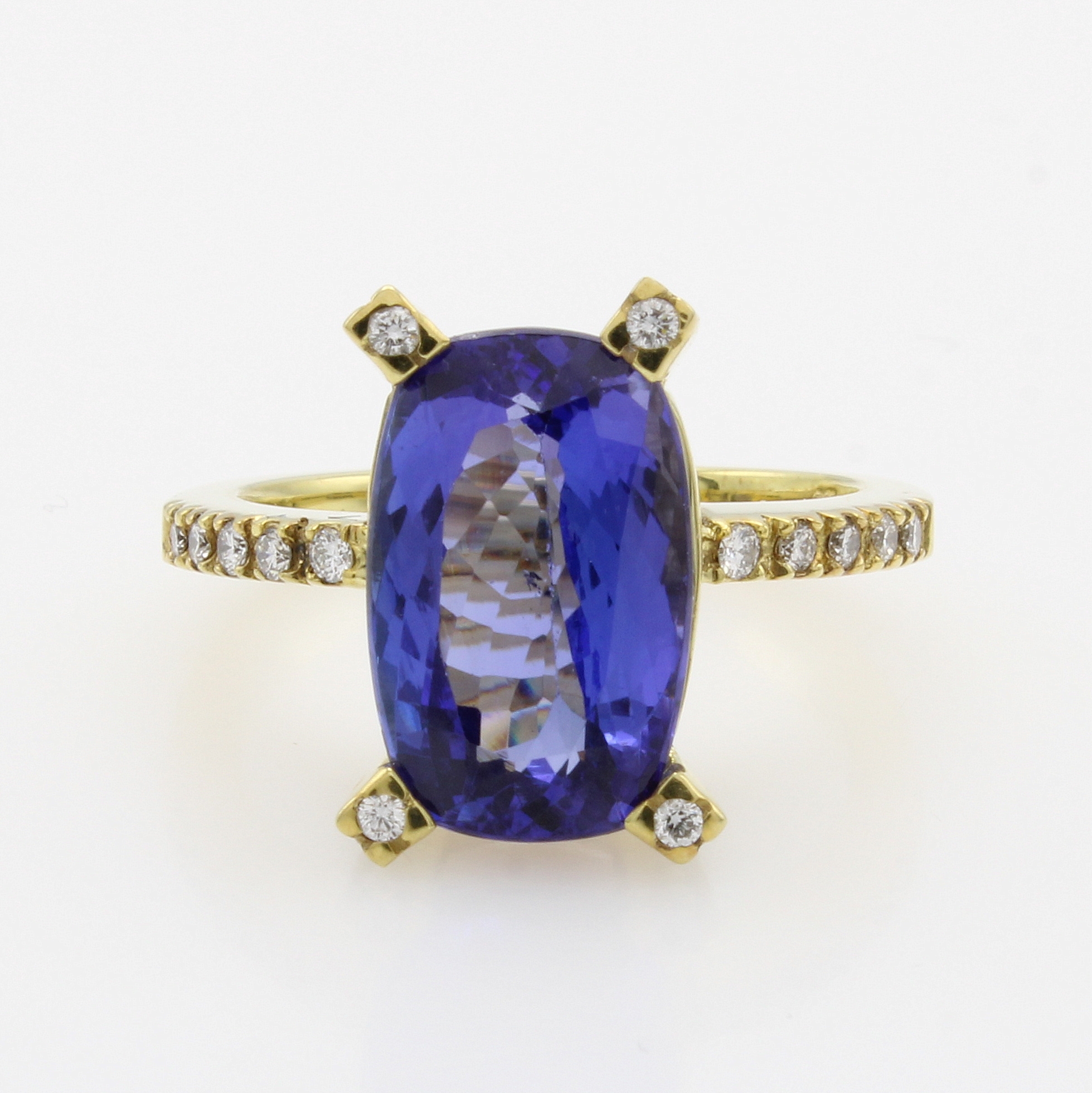 Image 27040719 - Ring mit Tansanit und Brillanten, GG 750/000, ovaler Tansanit v. schöner Farbe ca. 5.68 ...