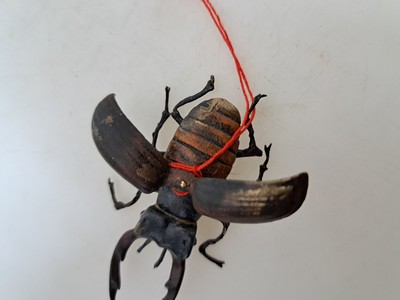 27040799c - Wiener Bronze, sign. Bergmann, Hirschkäfer, naturalistisch staffiert, L. ca. 7.5 cm