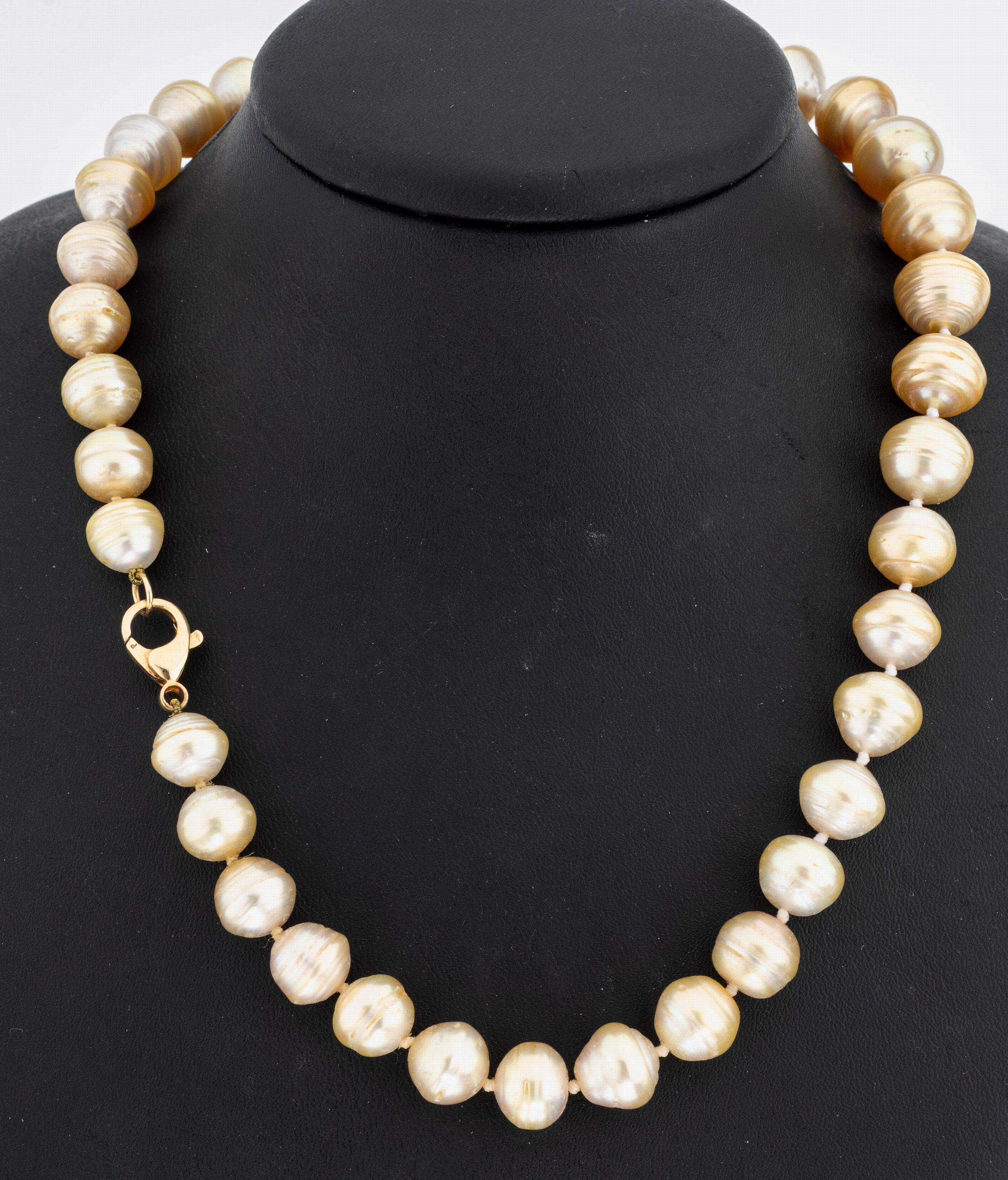 Image 27040817 - Perl-Collier, unrunde gelbliche Süßwasserzuchtperlen ca. 12 mm, nat. Wachstumsringe, ...