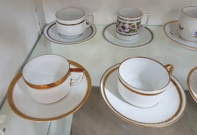 27040804a - 14 Mokkatassen, deutsch, 20. Jh., Porzellan, u.a.: 5 x KPM Berlin, Schwarzenhammer, ...