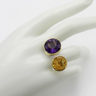 27040886b - Ring mit Farbsteinen, GG 585/000, Citrin ca. 7 ct, Amethyst ca. 10.4 ct, offen gearb., ...