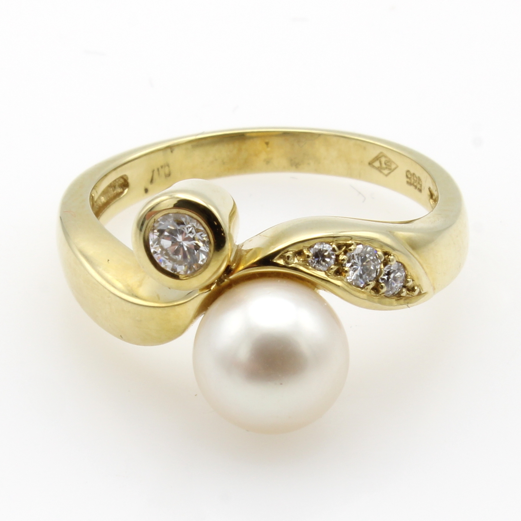 Image 27040979 - Ring mit Zuchtperle und Brillanten, GG 585/000, 4 Brill. zus. ca. 0.17 ct Weiß/si, ...