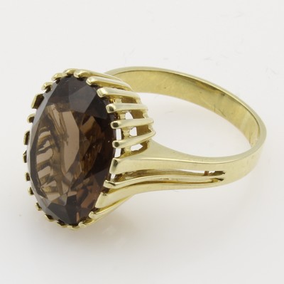 27040982a - Ring mit Rauchquarz, GG 585/000, RW ca. 54 Schätzpreis: 800, - EUR