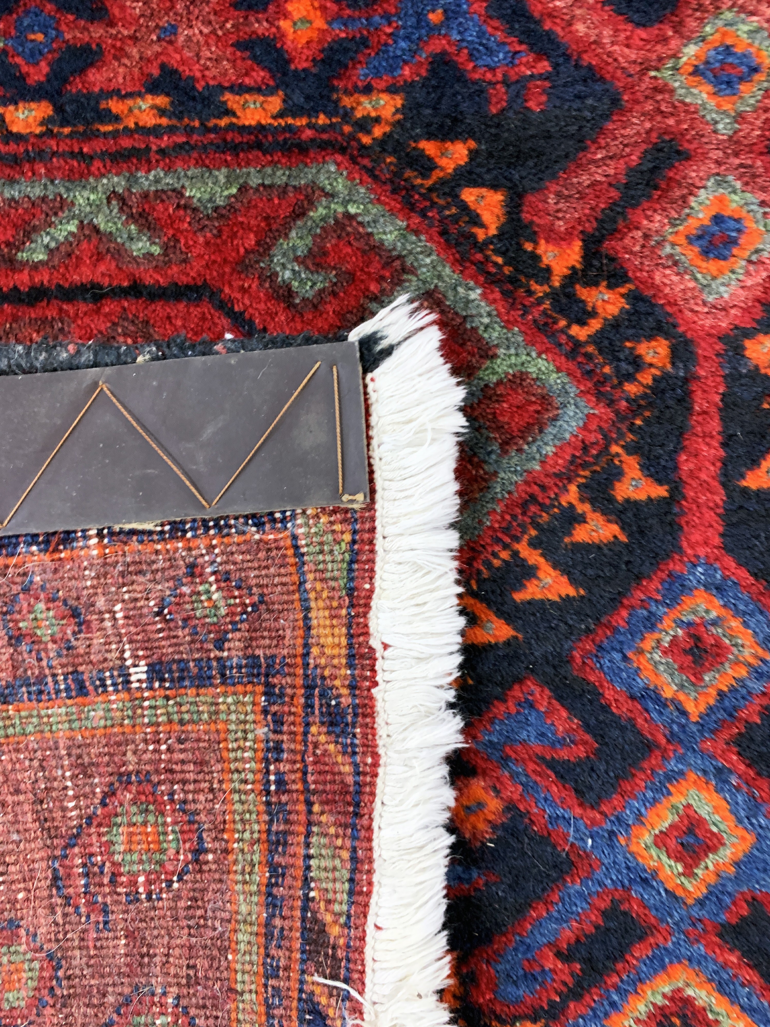 Detail f: Kordi alt, Persien, Mitte 20.Jhd, Wolle aufBaumwolle, ca. 308 x 142 cm, EHZ: 2