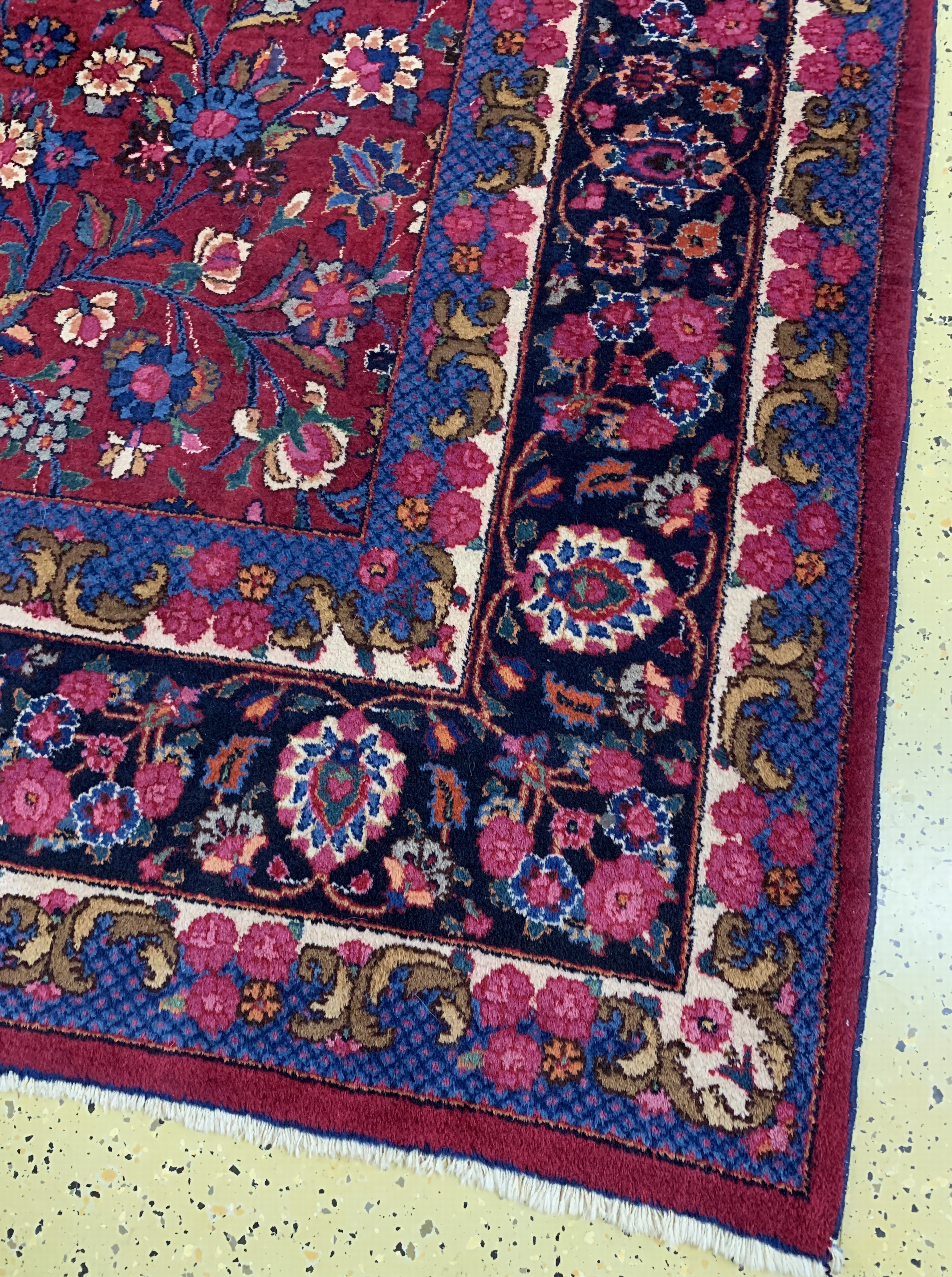 Detail a: Mesched signiert, Persien, Mitte 20.Jhd, Wolle auf Baumwolle, ca. 350 x 256 cm, EHZ: 2