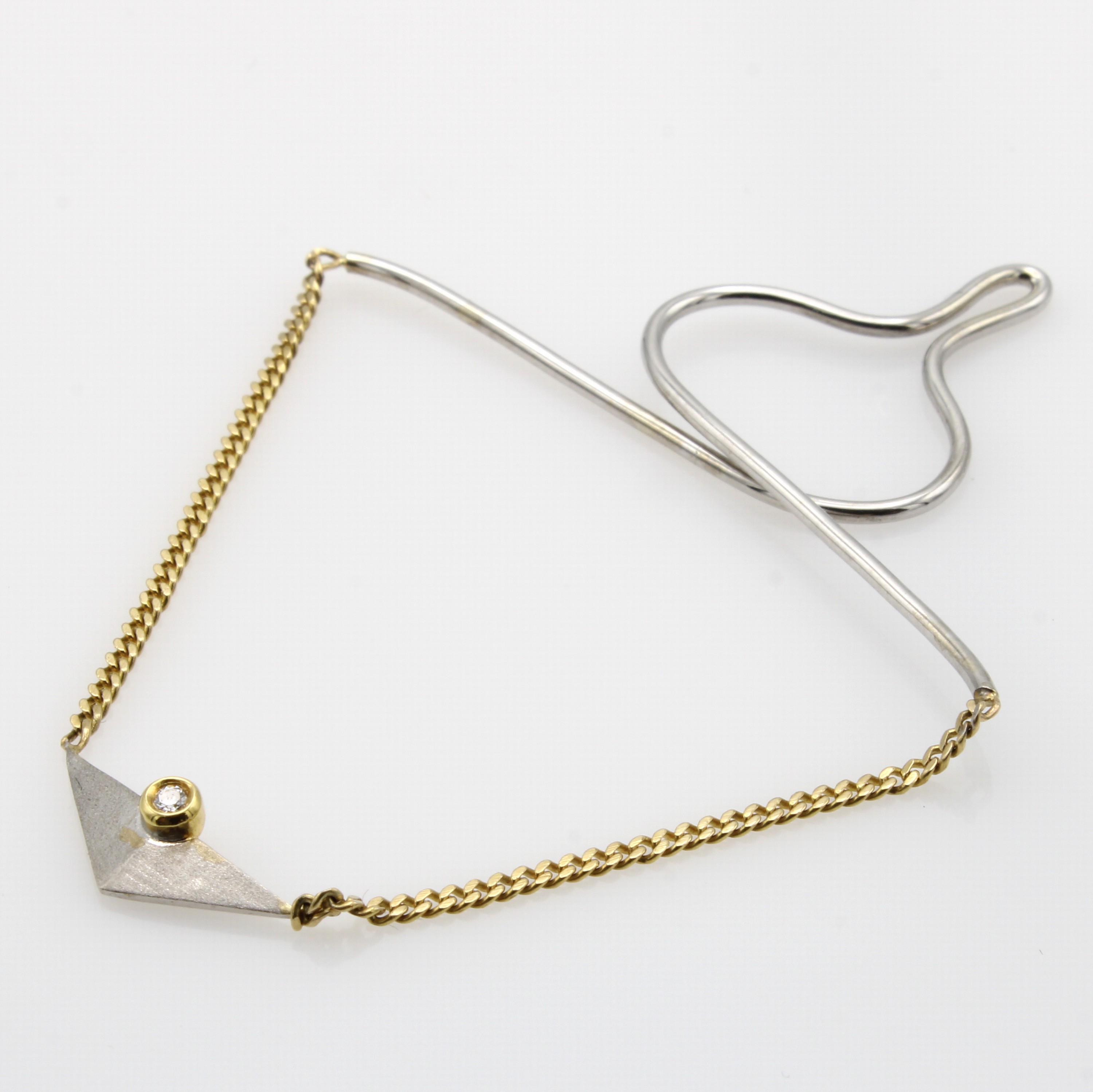 Image 27041026 - Krawattenkette, GG/WG 585/000, Brill. ca. 0.02 ct Weiß/si Schätzpreis: 780, - EUR