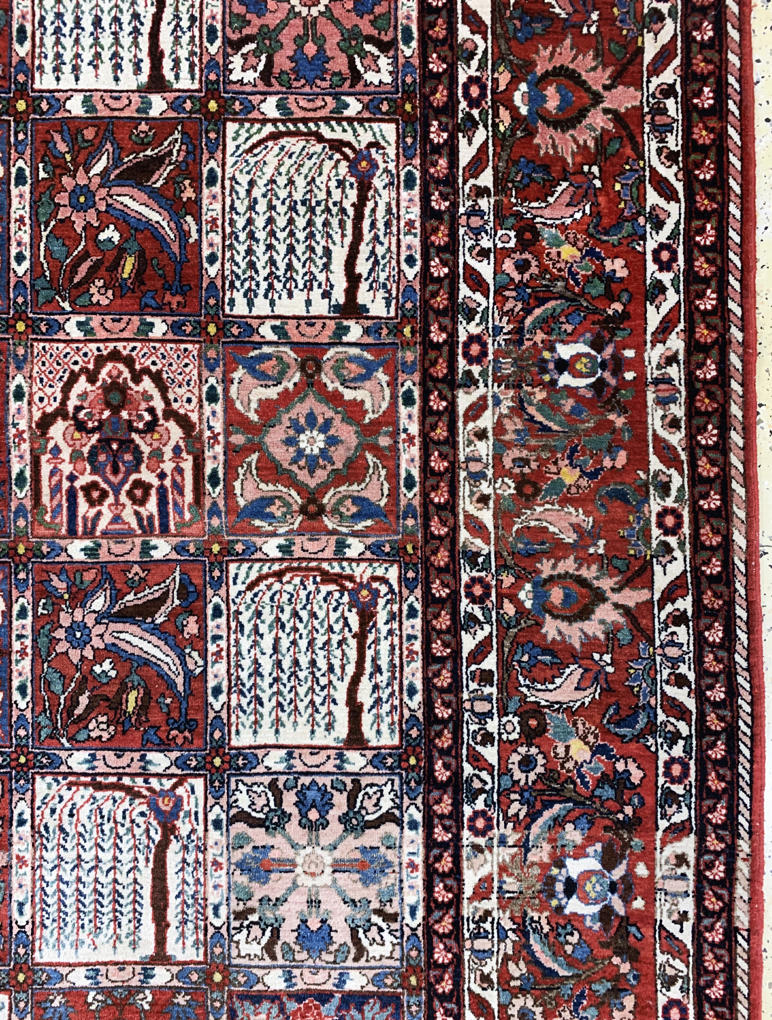 Detail f: Felder Bachtiar fein, Persien, Mitte 20.Jhd, Wolle auf Baumwolle, ca. 388 x 308 cm,EHZ: 2