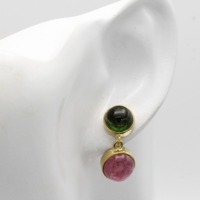 27041024a - Paar Ohrstecker mit Turmalinen, GG 585/000, runde, grüne u. rosa Turmalincabochons zus. ...