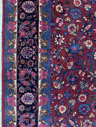 27041025d - Mesched signiert, Persien, Mitte 20.Jhd, Wolle auf Baumwolle, ca. 350 x 256 cm, EHZ: 2 ...