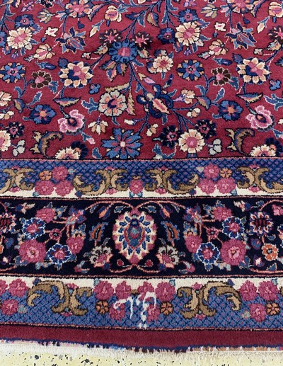 27041025h - Mesched signiert, Persien, Mitte 20.Jhd, Wolle auf Baumwolle, ca. 350 x 256 cm, EHZ: 2 ...