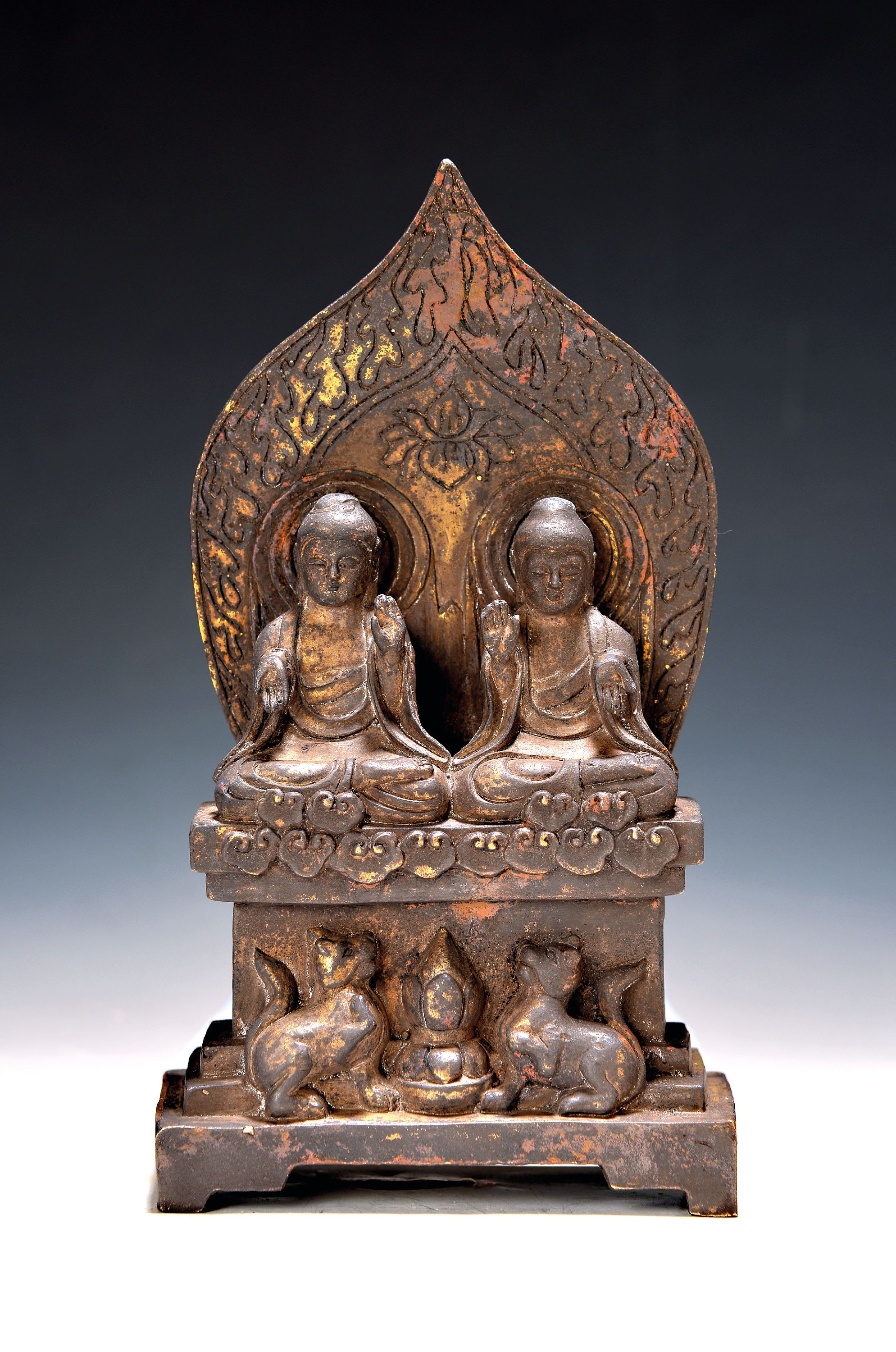 Image 27041158 - Bronzefigur, Buddhagruppe/zwei Buddhas, Mongolei, 20. Jh., zwei sitzende Buddhas auf ...