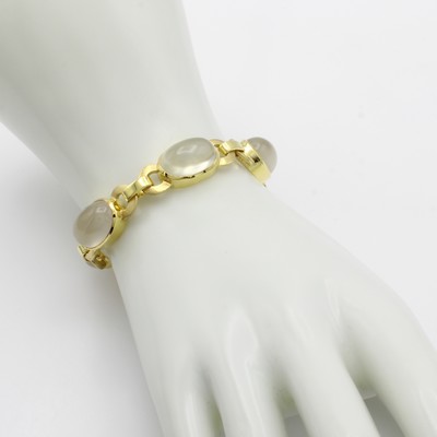 27041171a - Gliederarmband mit Mondsteinen, GG 585/000, z.T. matt., ovale Mondsteine zus. ca. 63 ct, ...