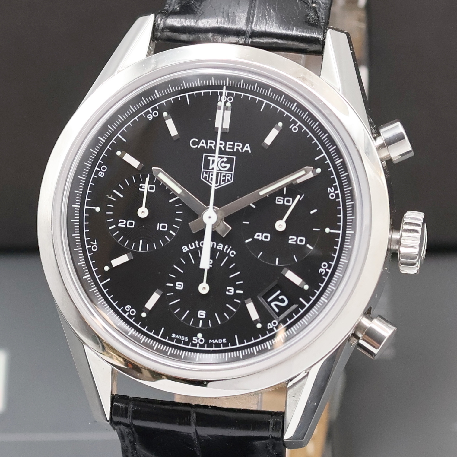 Detail a: TAG HEUER Armbandchronograph Carrera Referenz CV2111, Automatik, Edelstahlgeh. inkl. orig. Lederband m. orig. Faltschl., Boden verschr., schwarzes ...