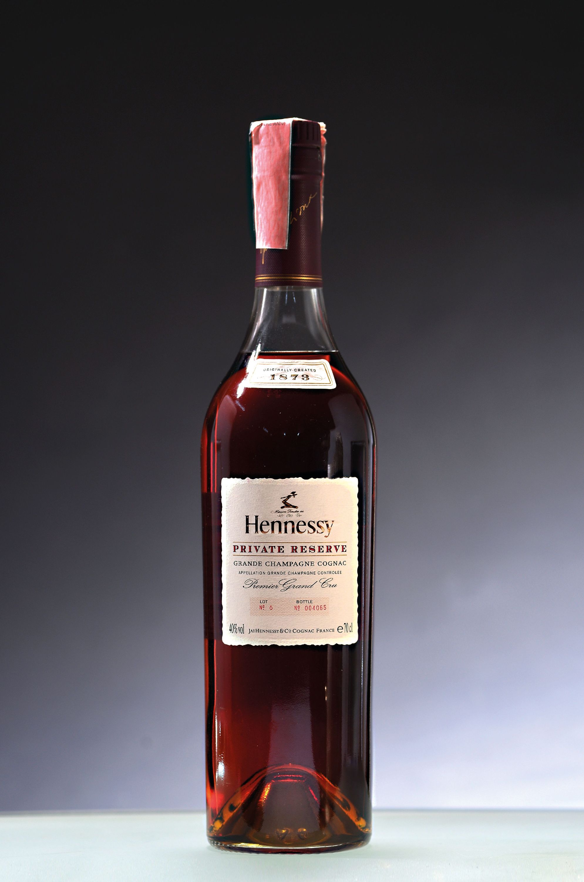 Image 27041254 - 1 Flasche Hennessy Private Reserve Grande Champagne Cognac, nach 2005, Lot No. 6 Bottle ...