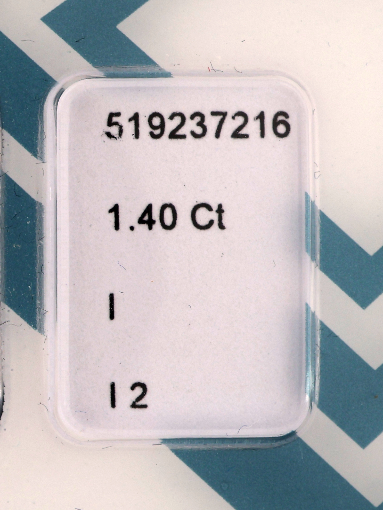 Detail a: Loser Brillant ca. 1.40 ct l.get.Weiß(I)/p2, verschweißt, IGI-Expertise