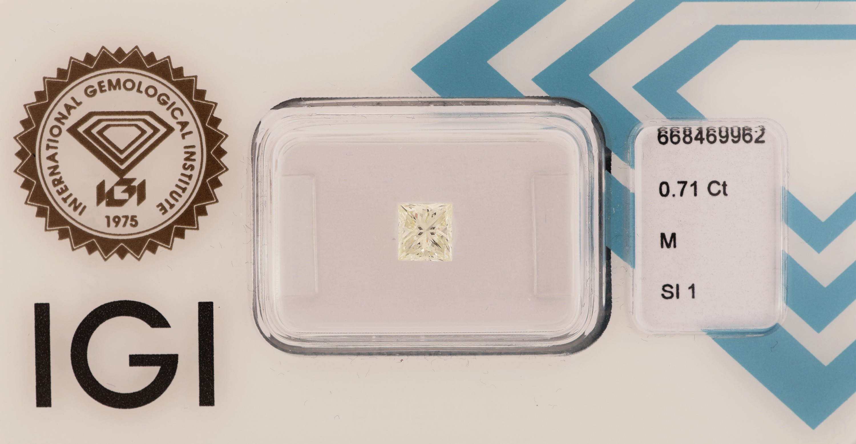 Image 27041614 - Loser Princess Cut Diamant, 0.71 ct Getönt (M)/si1, eingeschweißt, IGI-Expertise