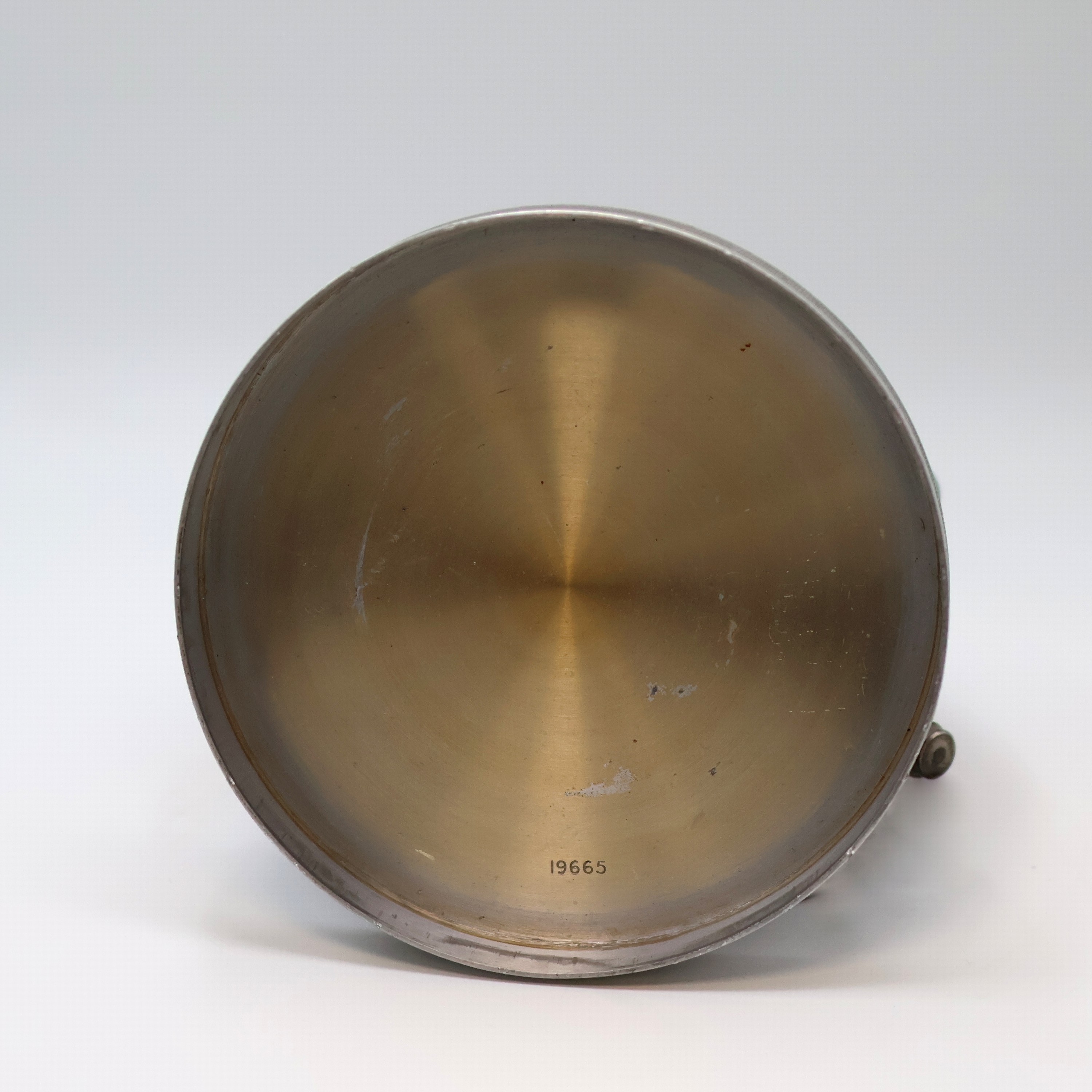 Detail e: THOMAS MERCER Vermessungschronometer in Aluminium Gehäuse, England um 1945, 2-tlg. Geh., seitl. anges. Kontakt-Anschlüsse, einges. Werk m. ...