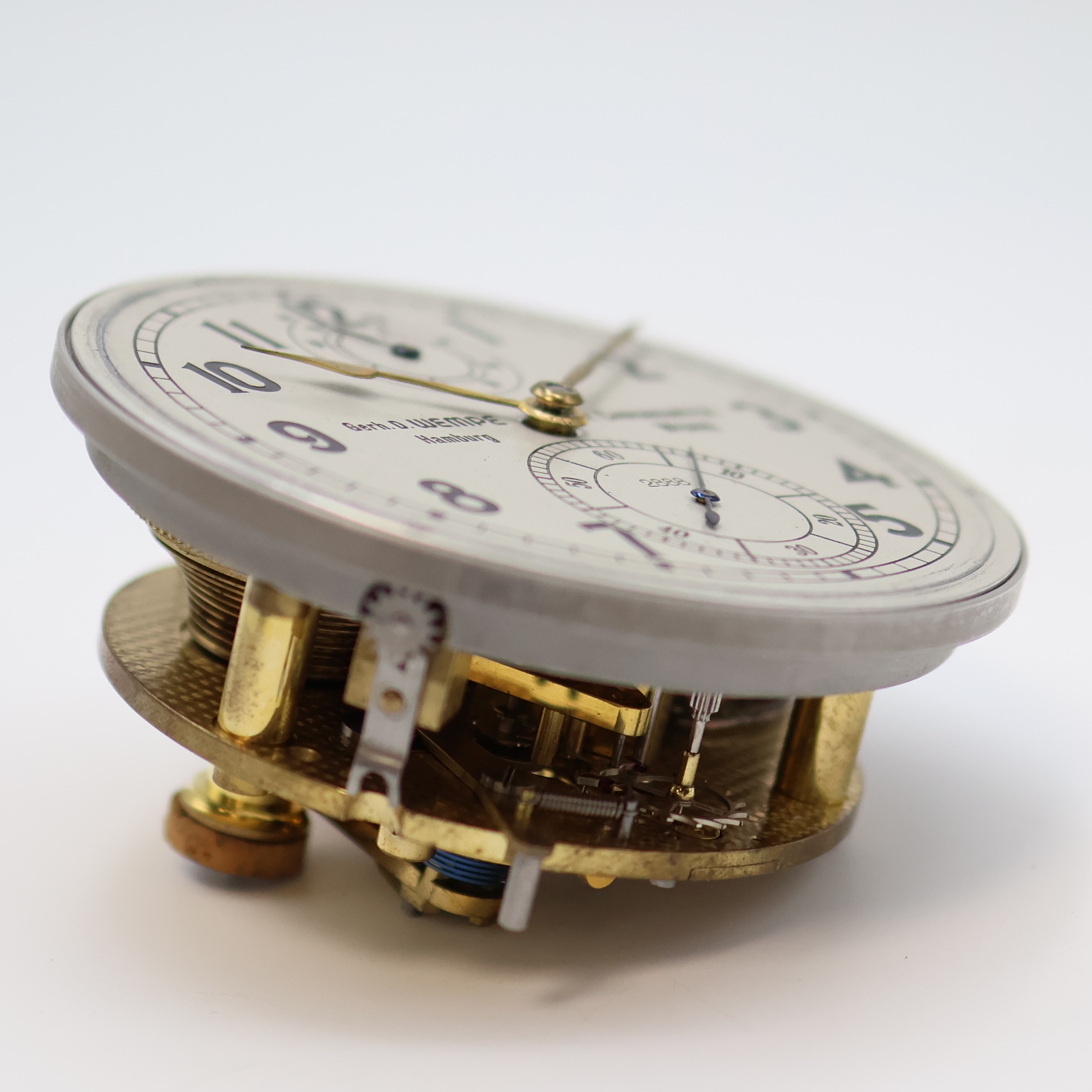 Detail e: WEMPE Chronometerwerke Marinechronometer mit Ankerhemmung ohne Holzkasten, Deutschland um 1942, geschwärztes Aluminium-Geh., Lünette verschr., ...