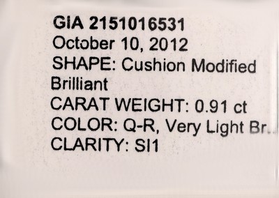 27041624a - Loser Diamant im modifizierten Kissenschliff 0.91 ct Very light Brown (Q-R)/si1, ...