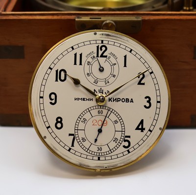 27041653d - 1. Moskauer Uhrenfabrik Nummer 209 frühes Marinechronometer, UDSSR um 1952, 3-tlg. ...