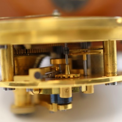 27041661h - 1. Moscow Watch Factory ship´s chronometer no. 2422 of the tanker ´Leninsk´, USSR around ...