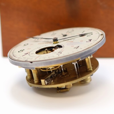 27041684g - THOMAS MERCER Marinechronometer auf Sternzeit reguliert mit Sekunden-Kontakt, England um ...